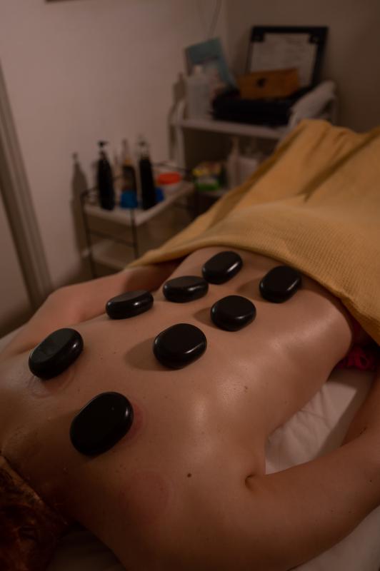 Лечебный массаж, таиландский лечебный массаж, рефлексология