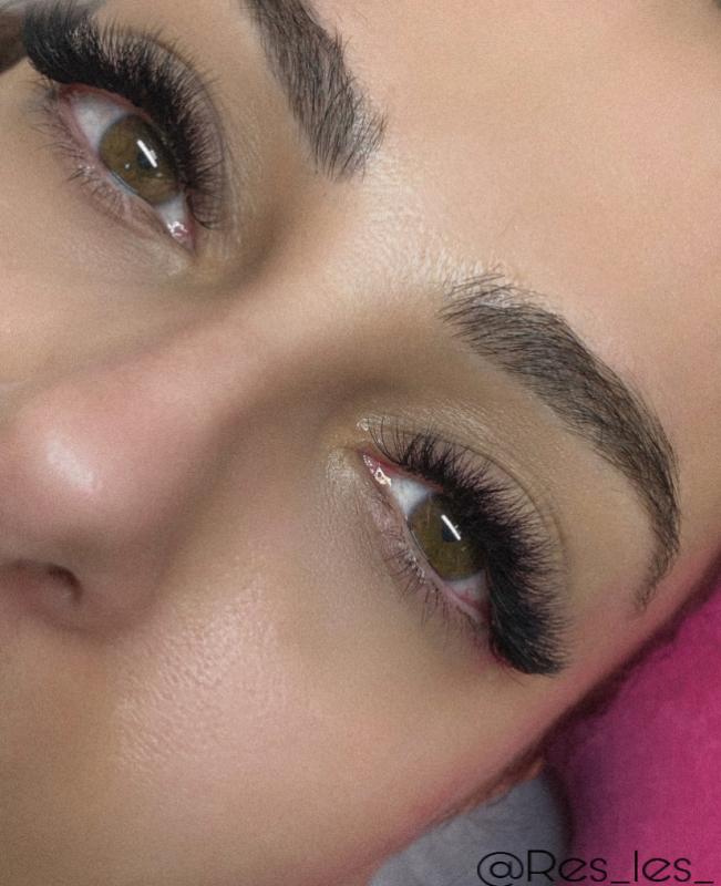 Наращивание и ламинирование ресниц