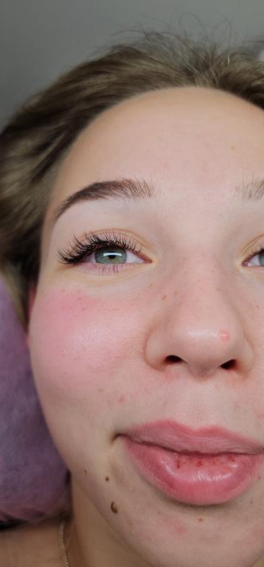 Наращивание и ламинирование ресниц