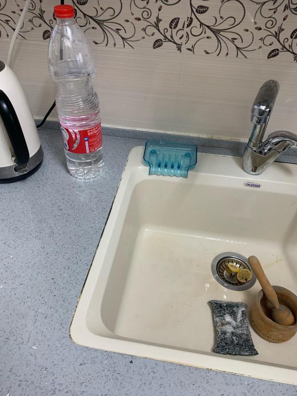 КУХНЯ делалась под заказ 5лет назад