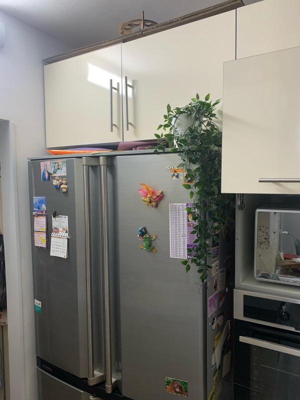 КУХНЯ делалась под заказ 5лет назад