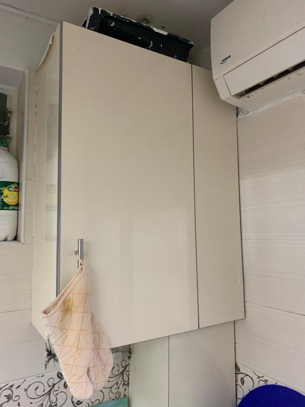 КУХНЯ делалась под заказ 5лет назад