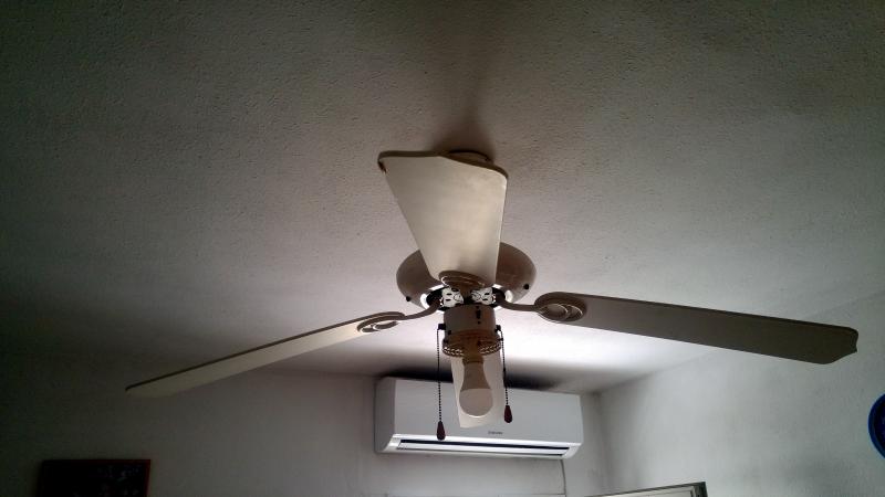 Потолочный вентилятор-люстра