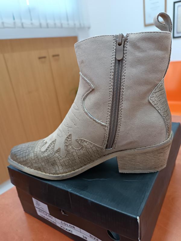 Полусапожки женские