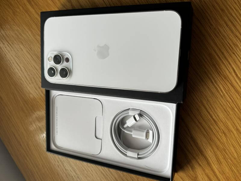 iPhone 15 Pro Max 256 gB