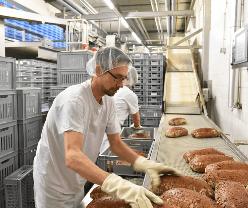 Требуются РАБОТНИКИ/ЦЫ В ПЕКАРНЮ