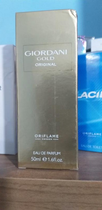 Продукция Oriflame и Аvon