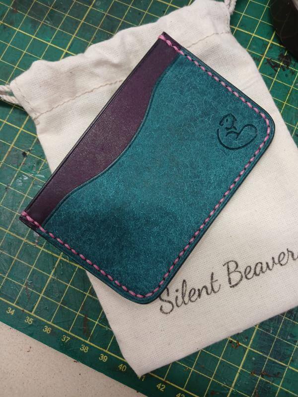 Кожаные кошельки