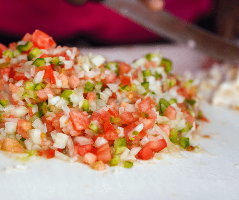 РАБОТНИК НА кухню