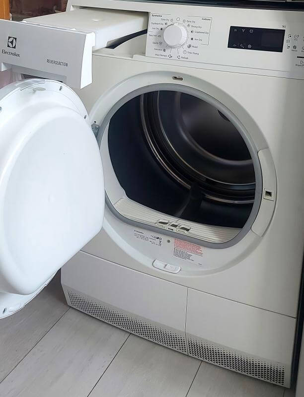 Сушилка ELECTROLUX REVERSEACTION