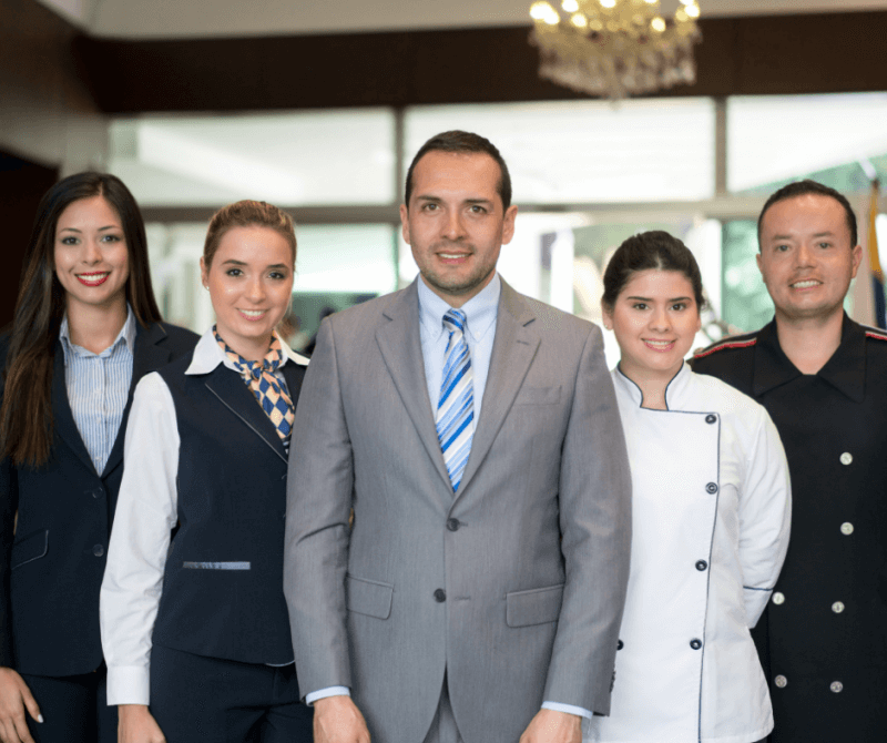 Работники/цы в гостиницу