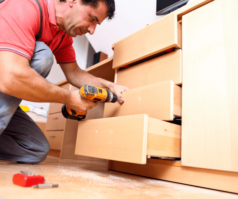 ГРУЗЧИКИ и СБОРЩИКИ МЕБЕЛИ