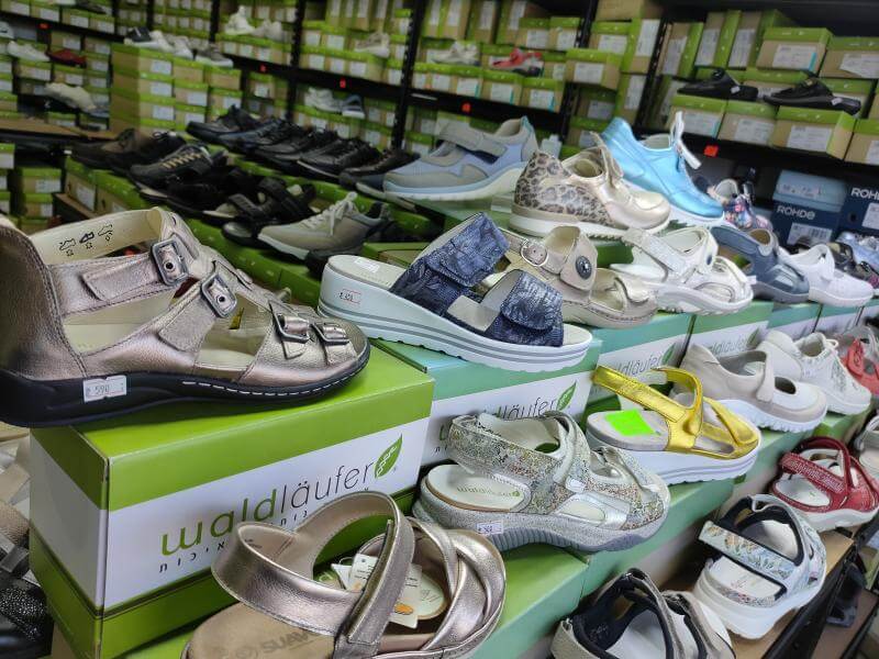 Магазин на земле и Интернет магазин ортопедической обуви Waldlaufer.