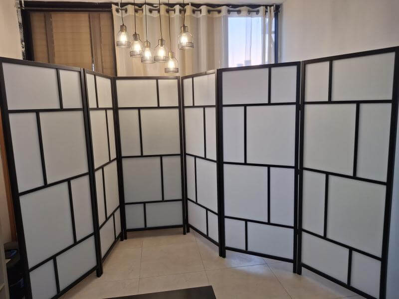 Белая перегородка(шторы)