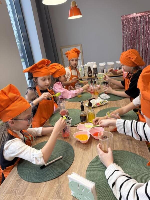 Аквагрим, Тату, Косы с канекалоном