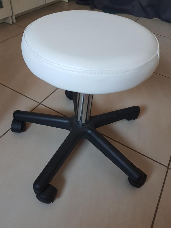 Кушетка кресло для салонов красоты POTSCHE 3558